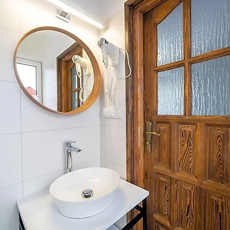 Jovalimarant 3* Mikołajki